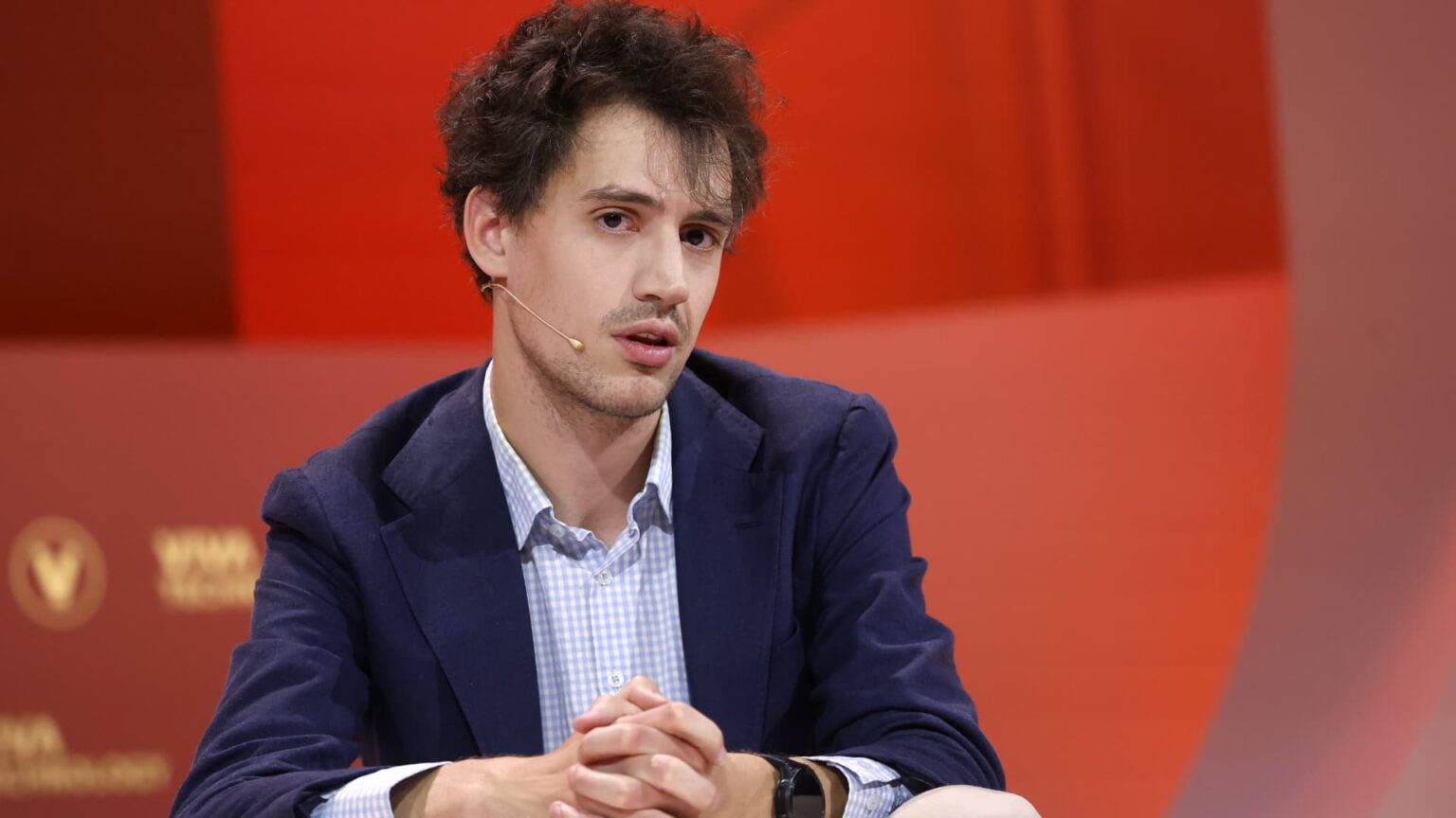 Mistral Launches New AI Models to Rival OpenAI and Google