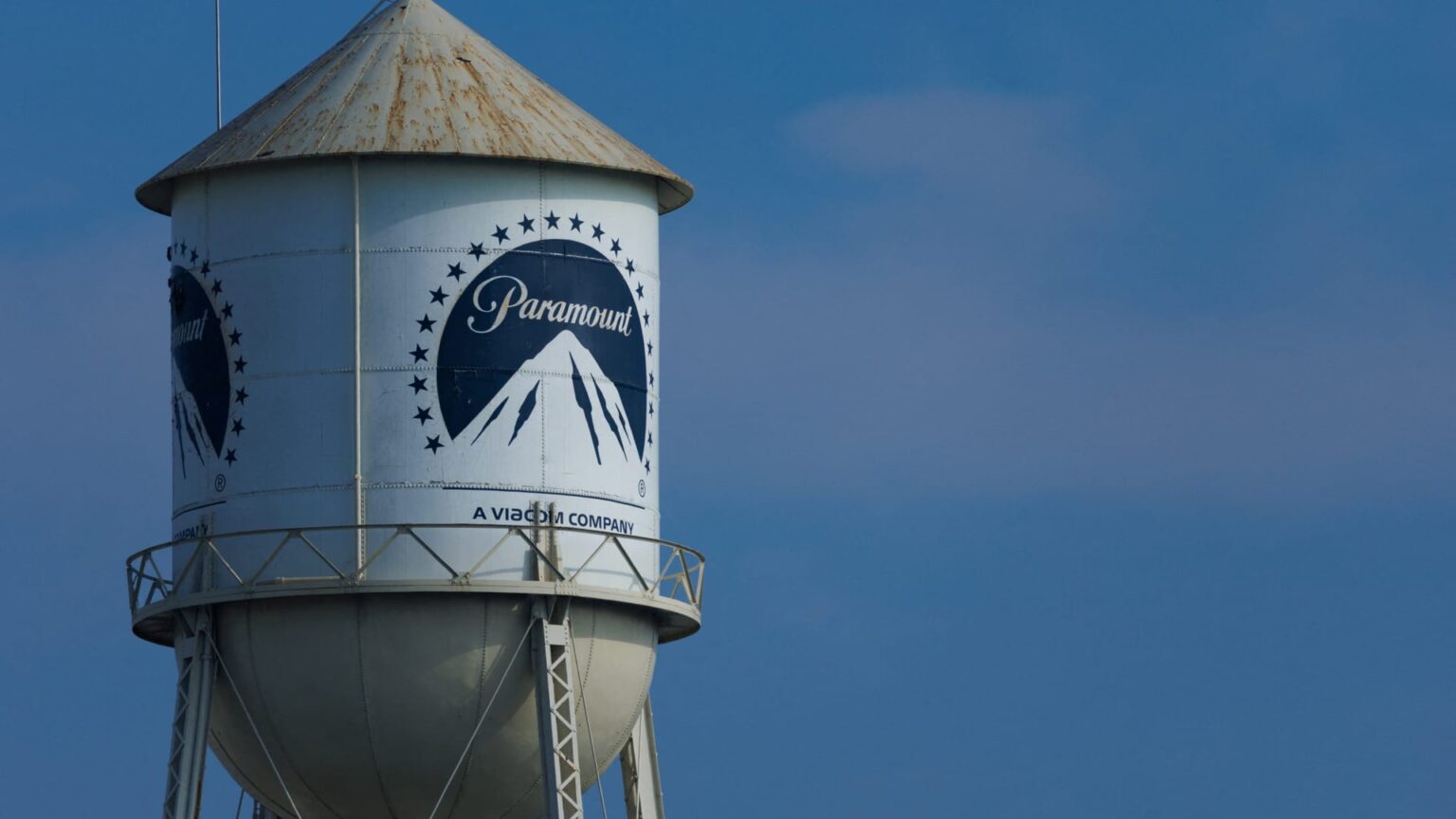 Market Overview: Key Stocks to Watch Include PSKY, RBRK, NFLX, PSN, and ALB