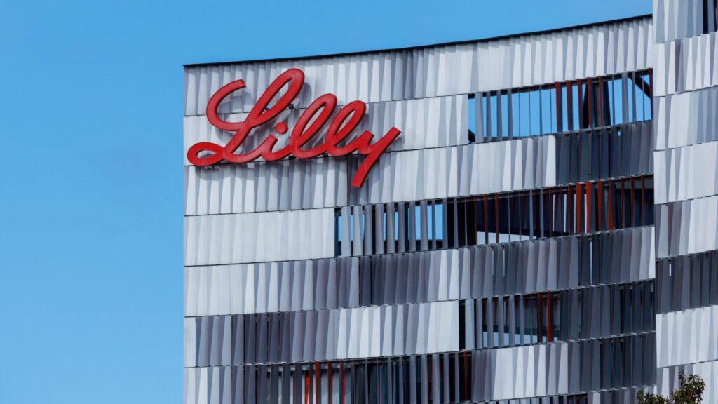 Eli Lilly Reduces Cash Prices for Zepbound Weight Loss Drug Vials