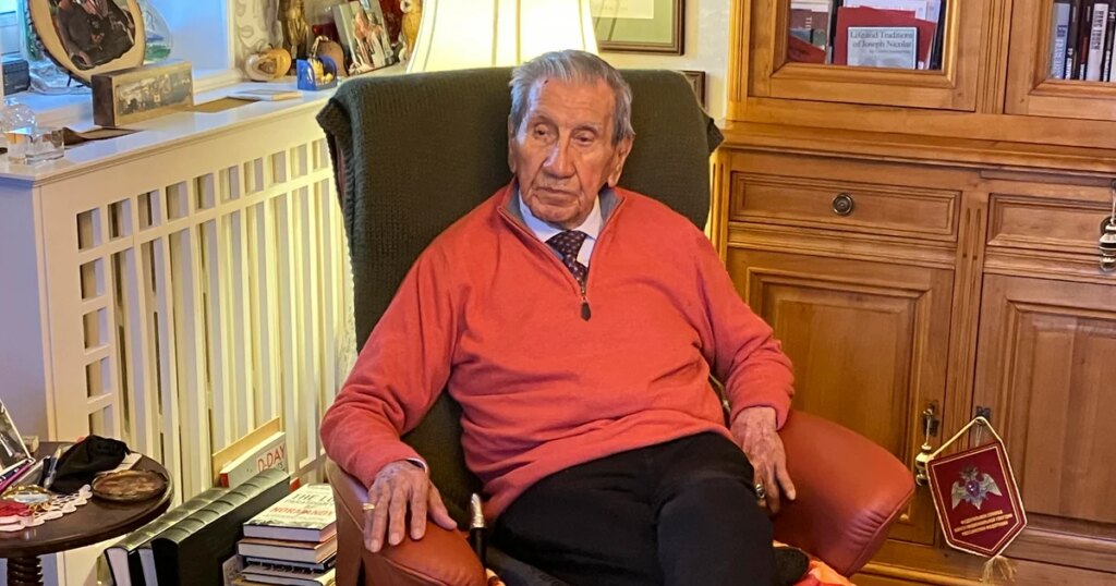 D-Day Veteran and Lifesaving Medic Charles Shay Dies at 101