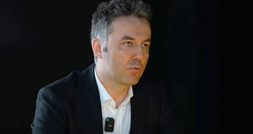 Journalist Mehmet Akif Ersoy Detained, Suspended from Duty by Authorities Journalist Mehmet Akif Ersoy Detained, Suspended from Duty by Authorities