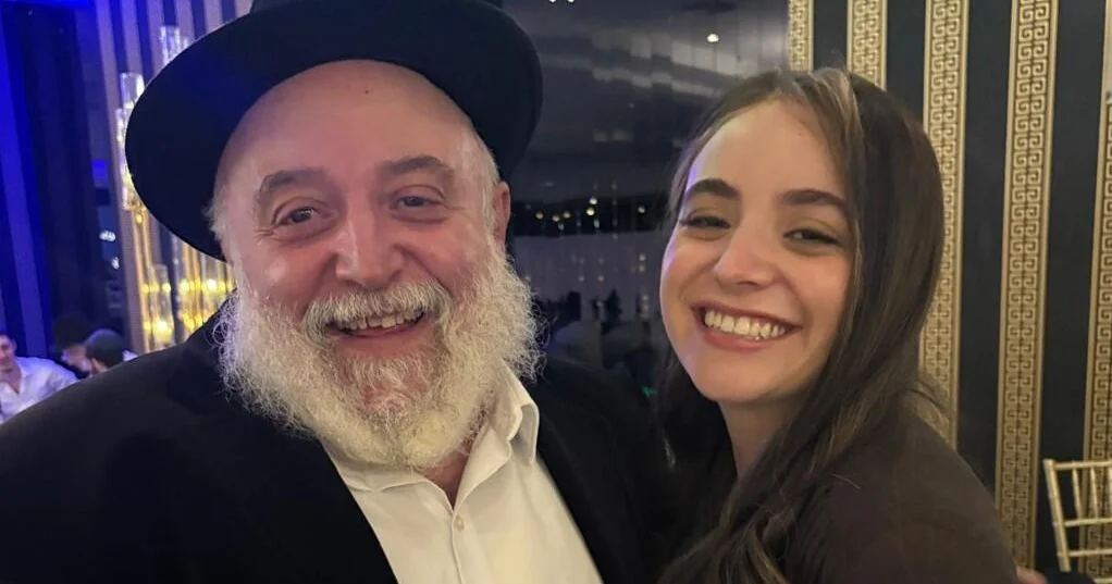 Father Dies Defending Family from Attacker at Bondi Beach; Woman Calls Out Rising Anti-Semitism in Australia Father Dies Defending Family from Attacker at Bondi Beach; Woman Calls Out Rising Anti-Semitism in Australia