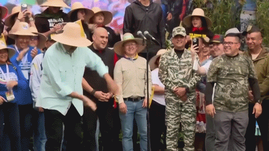 Maduro Vows to Confront US Amid Rising Tensions Maduro Vows to Confront US Amid Rising Tensions