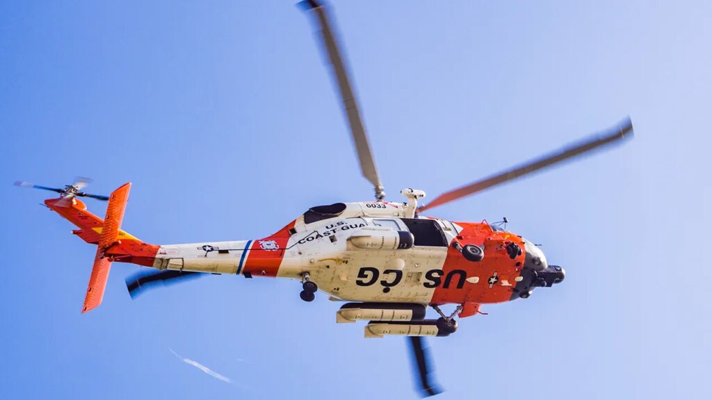 Medevac Helicopter Crash Near Catalina Island Leaves One Missing Medevac Helicopter Crash Near Catalina Island Leaves One Missing