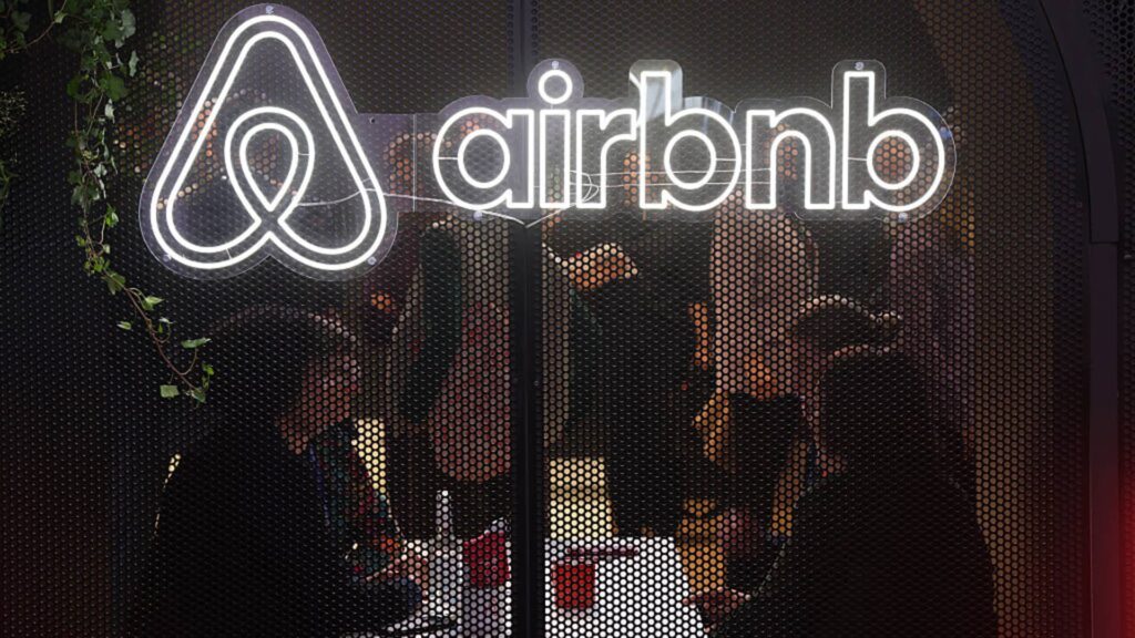After-Hours Stock Movements: Notable Changes for TWLO, ABNB, DKNG, and TTD