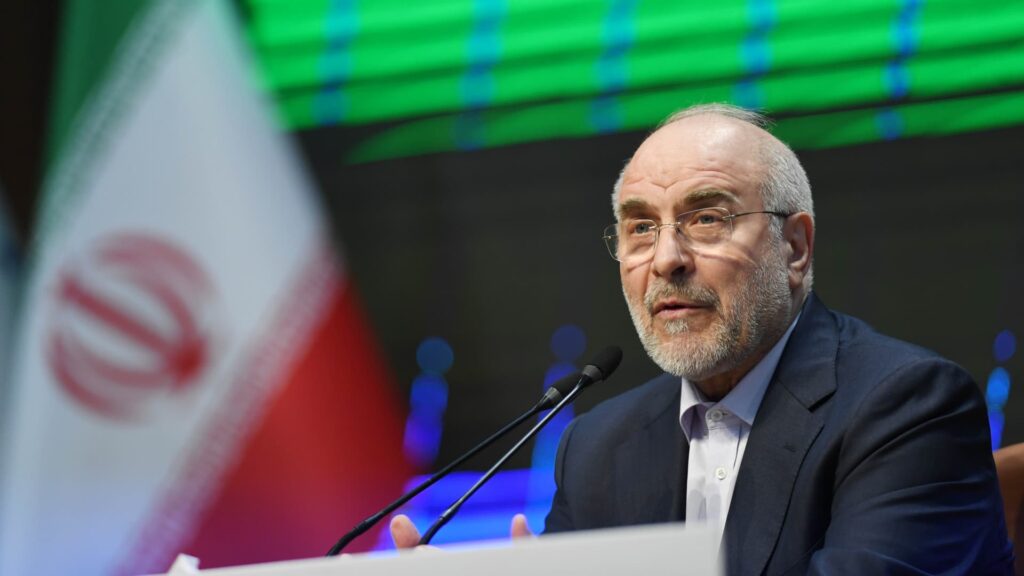 Iran's Chief Negotiator Criticizes Trump for 'Theater Diplomacy'