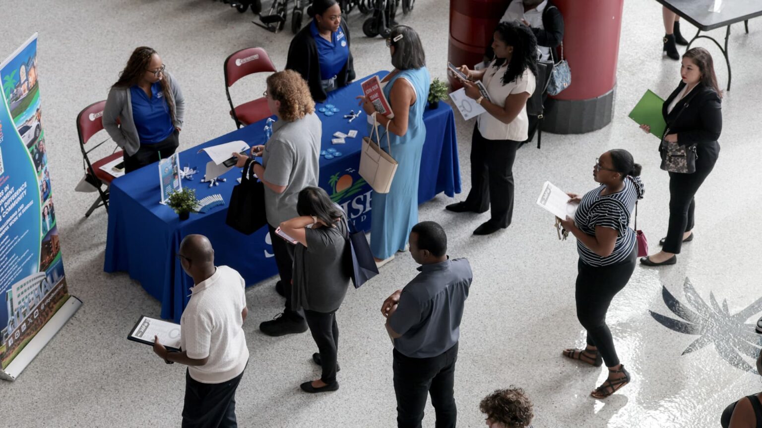 U.S. Jobs Report Shows Mixed Signals for July 2026