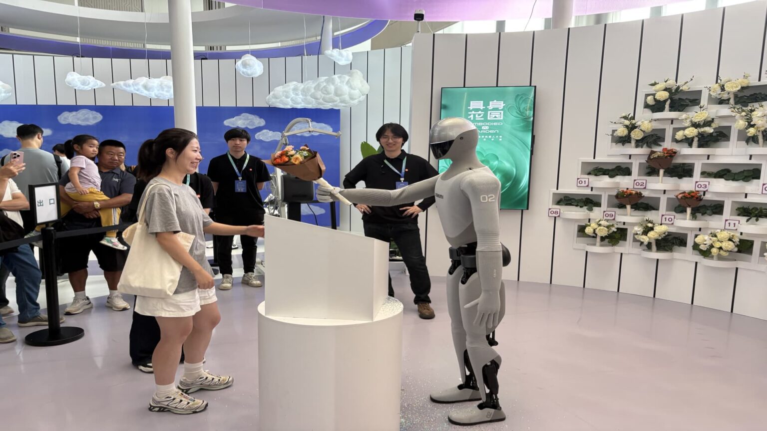 Chinese Humanoid Robots Confront Limitations in Development and Performance Chinese Humanoid Robots Confront Limitations in Development and Performance