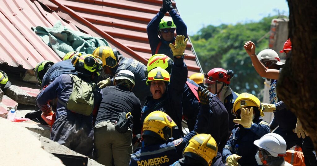 Colombia Earthquake: Rescuers Hunt for Survivors as Death Toll Reaches 181 Colombia Earthquake: Rescuers Hunt for Survivors as Death Toll Reaches 181