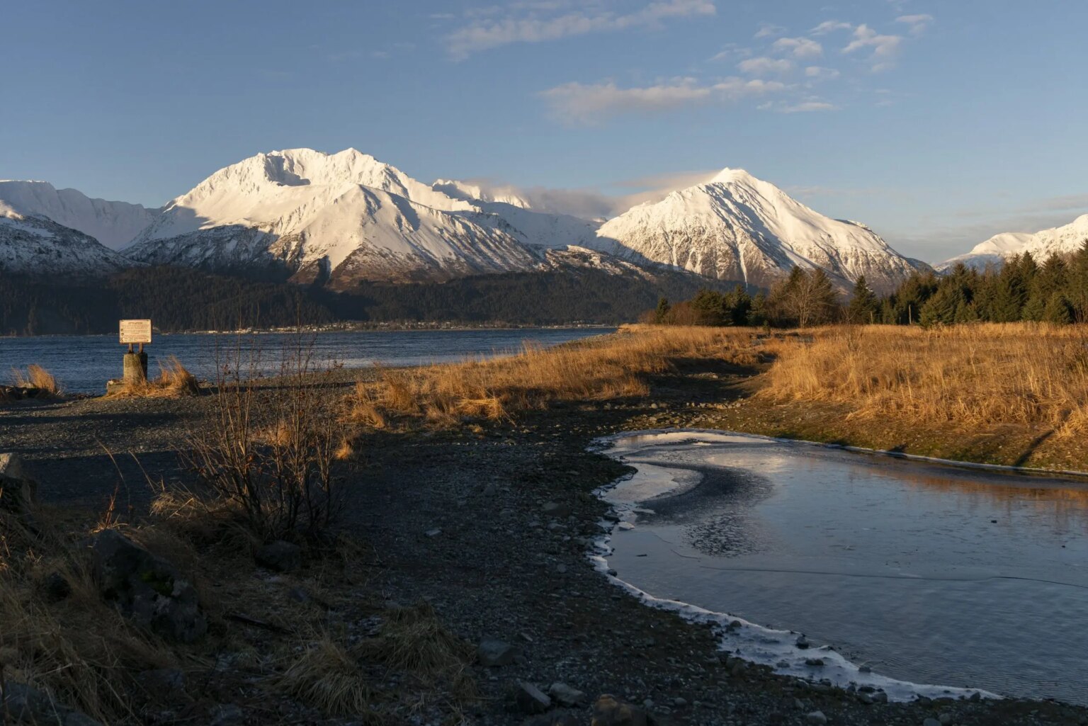 Eight Confirmed Dead in Alaska Charter Plane Crash