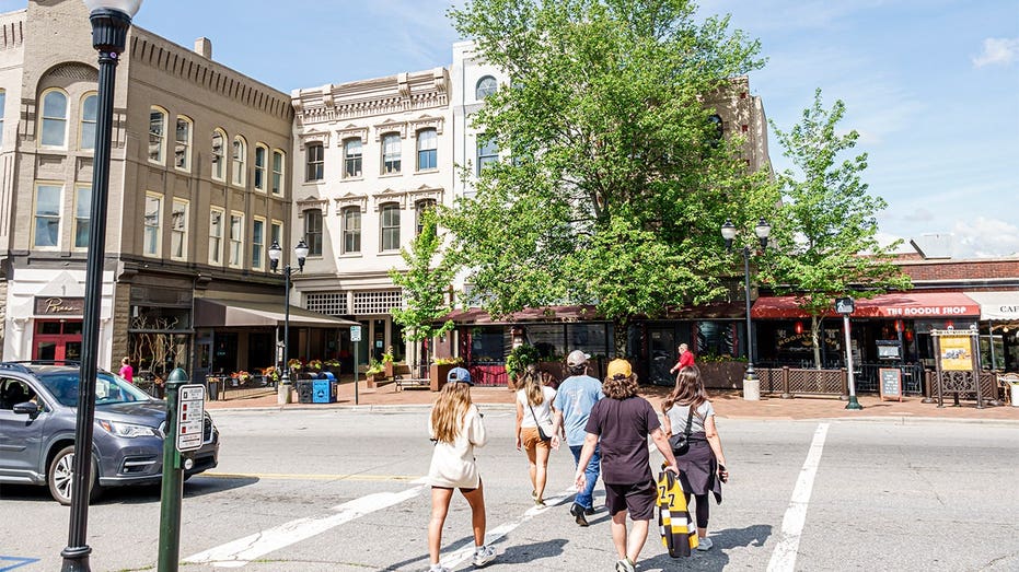 Asheville Shooting Kills Two and Wounds Seven in Retaliatory Violence Asheville Shooting Kills Two and Wounds Seven in Retaliatory Violence