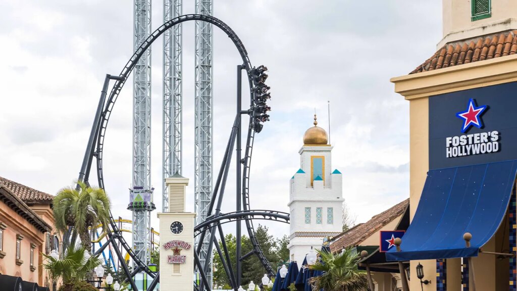 Rider Injured on Batman Roller Coaster in Spain, Sustains Leg Fractures