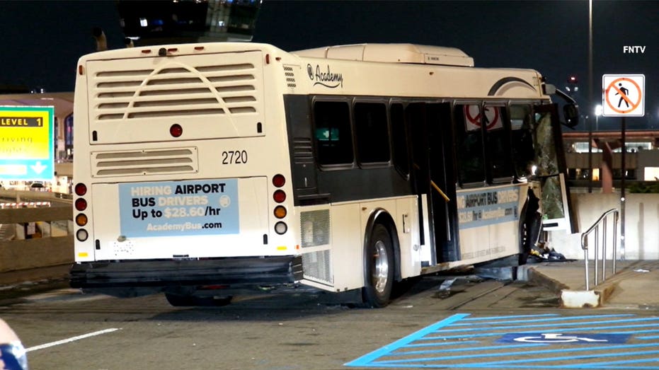 Newark Airport Shuttle Bus Crash Injures 13 Newark Airport Shuttle Bus Crash Injures 13
