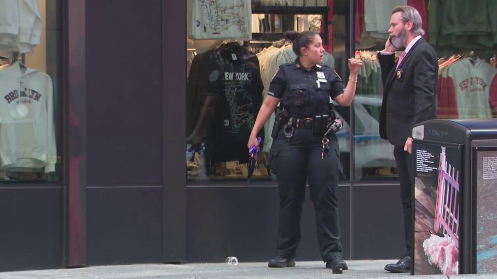 Police-Involved Shooting Prompts Times Square Warning and Traffic Delays