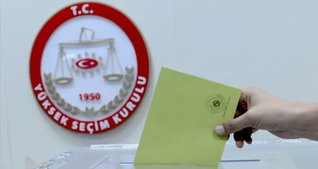 AKP Member Delivers Provocative Remarks on Key Issues