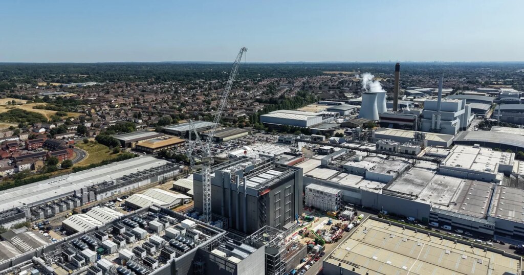 Massive Data Center Hub Sparks Heating Concerns in Town Near London