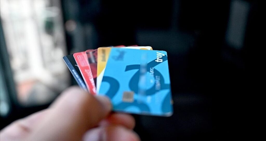 Bank Account Fraud on the Rise: Victims Share Their Experiences