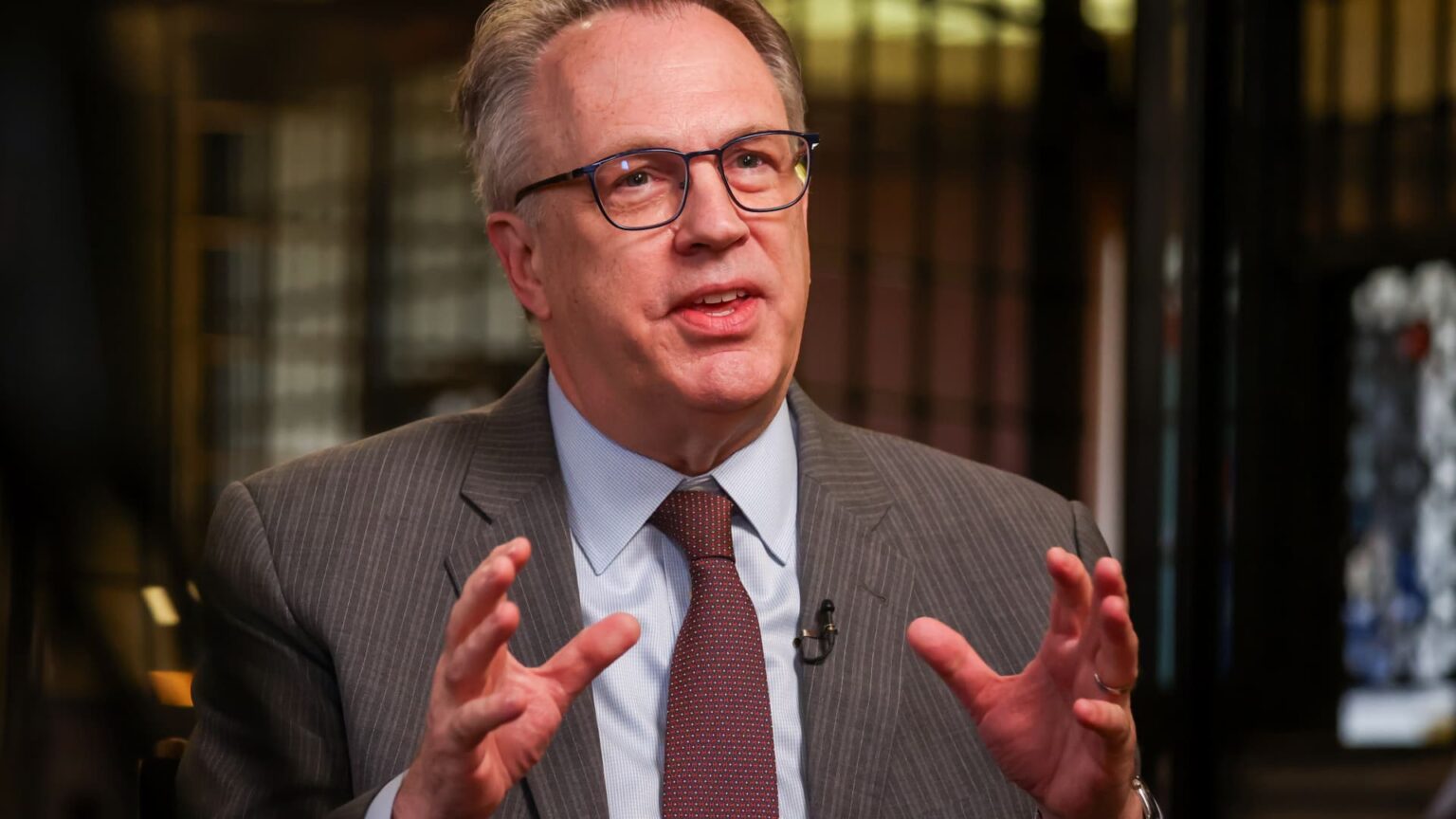 Fed Official Attributes Rising Treasury Yields to Strong Economy Fed Official Attributes Rising Treasury Yields to Strong Economy
