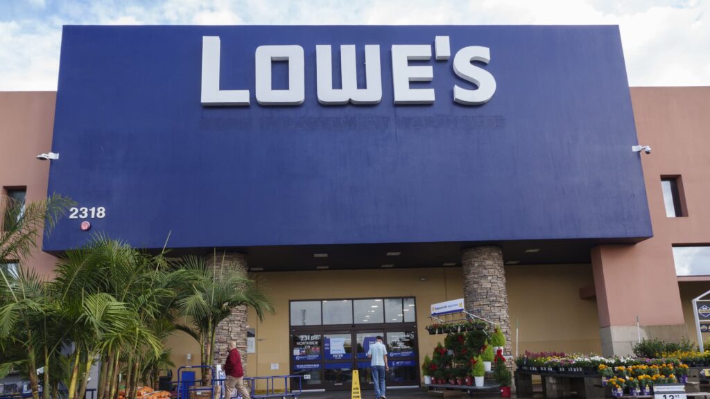 Lowe's Introduces Drone Delivery Service in Partnership with DoorDash and Alphabet