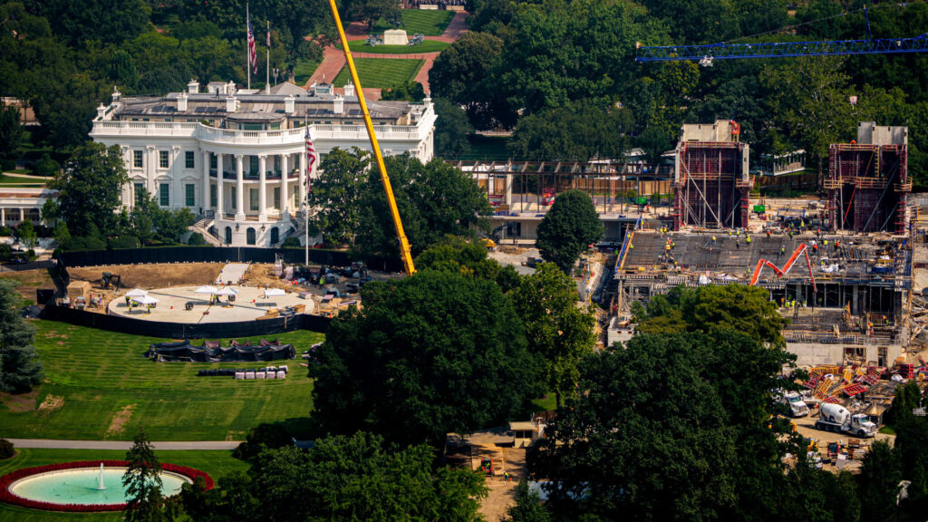Supreme Court Grants Trump Approval to Build White House Ballroom Amid Ongoing Lawsuit