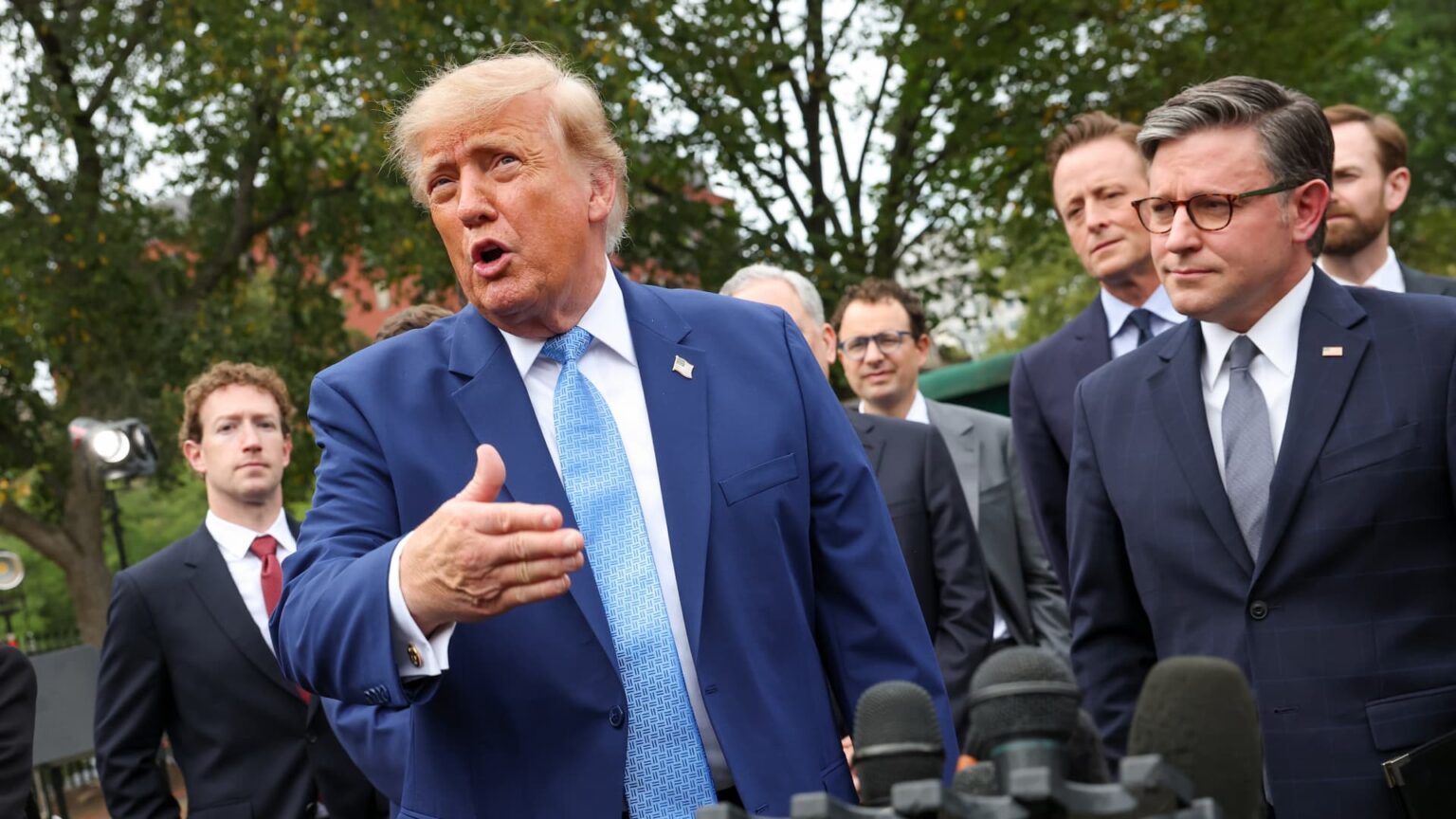 Trump Claims AI Renaming as ‘Super Intelligence’ Amid Declining Poll Numbers Trump Claims AI Renaming as 'Super Intelligence' Amid Declining Poll Numbers
