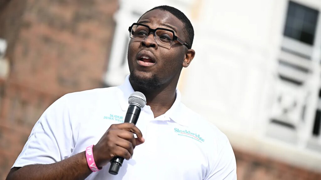 Youngest Mayor in Georgia Ousted Amid Misconduct Allegations Youngest Mayor in Georgia Ousted Amid Misconduct Allegations