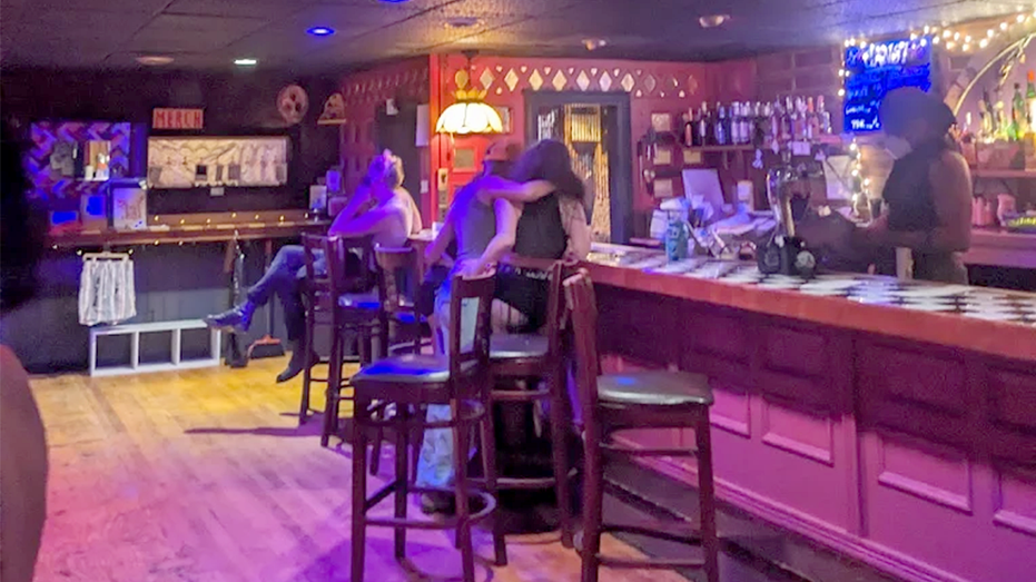 Massachusetts Lesbian Bar Faces Backlash After Making Saturdays Mask-Optional Massachusetts Lesbian Bar Faces Backlash After Making Saturdays Mask-Optional