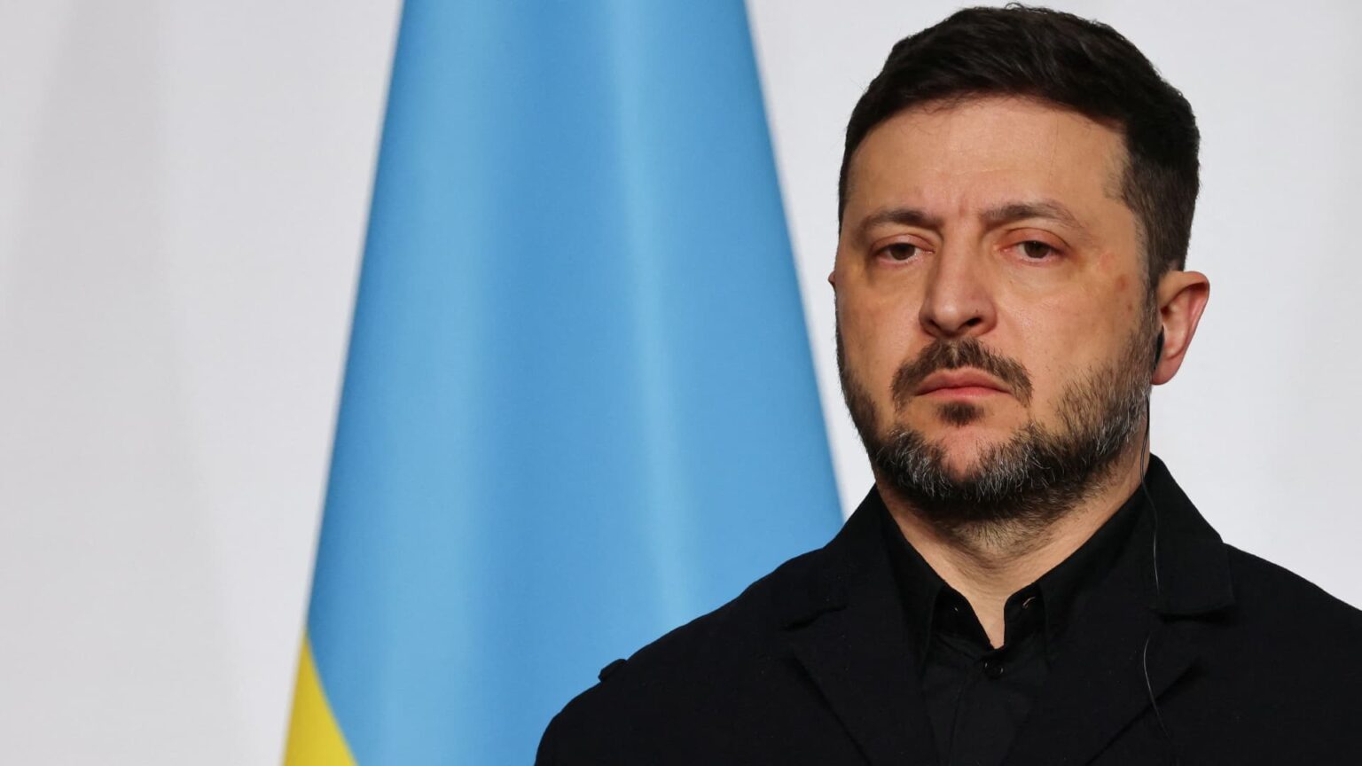 Ukraine Plans Renewed Strikes on Russian Refineries, Zelenskyy Confirms