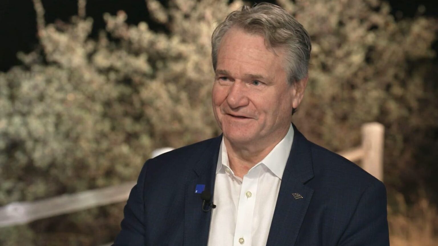 Bank of America Hires 1,000 Contractors to Address Anthropic Mythos Flaws Bank of America Hires 1,000 Contractors to Address Anthropic Mythos Flaws