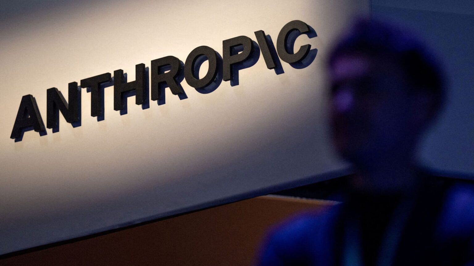 Anthropic Faces Risks Ahead of IPO