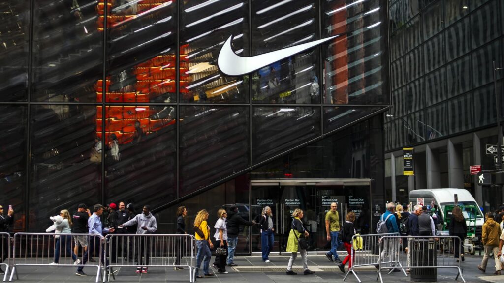 Nike Reports Q1 2027 Earnings Results