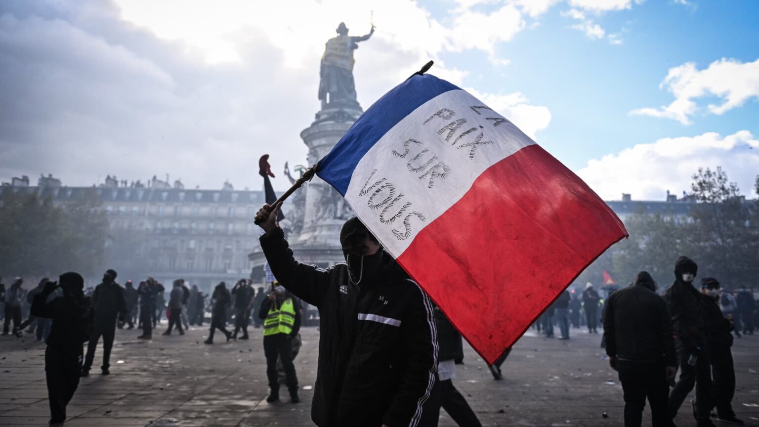 France’s Riots Impact Markets: Key Questions for Investors France's Riots Impact Markets: Key Questions for Investors