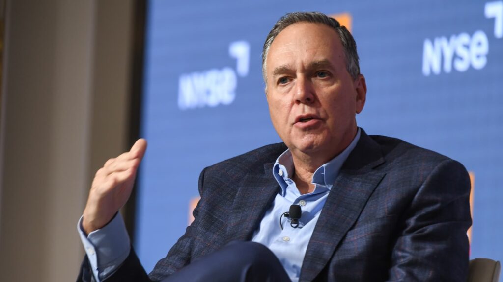 American Express Cuts 5% of Workforce in Anticipation of AI Integration