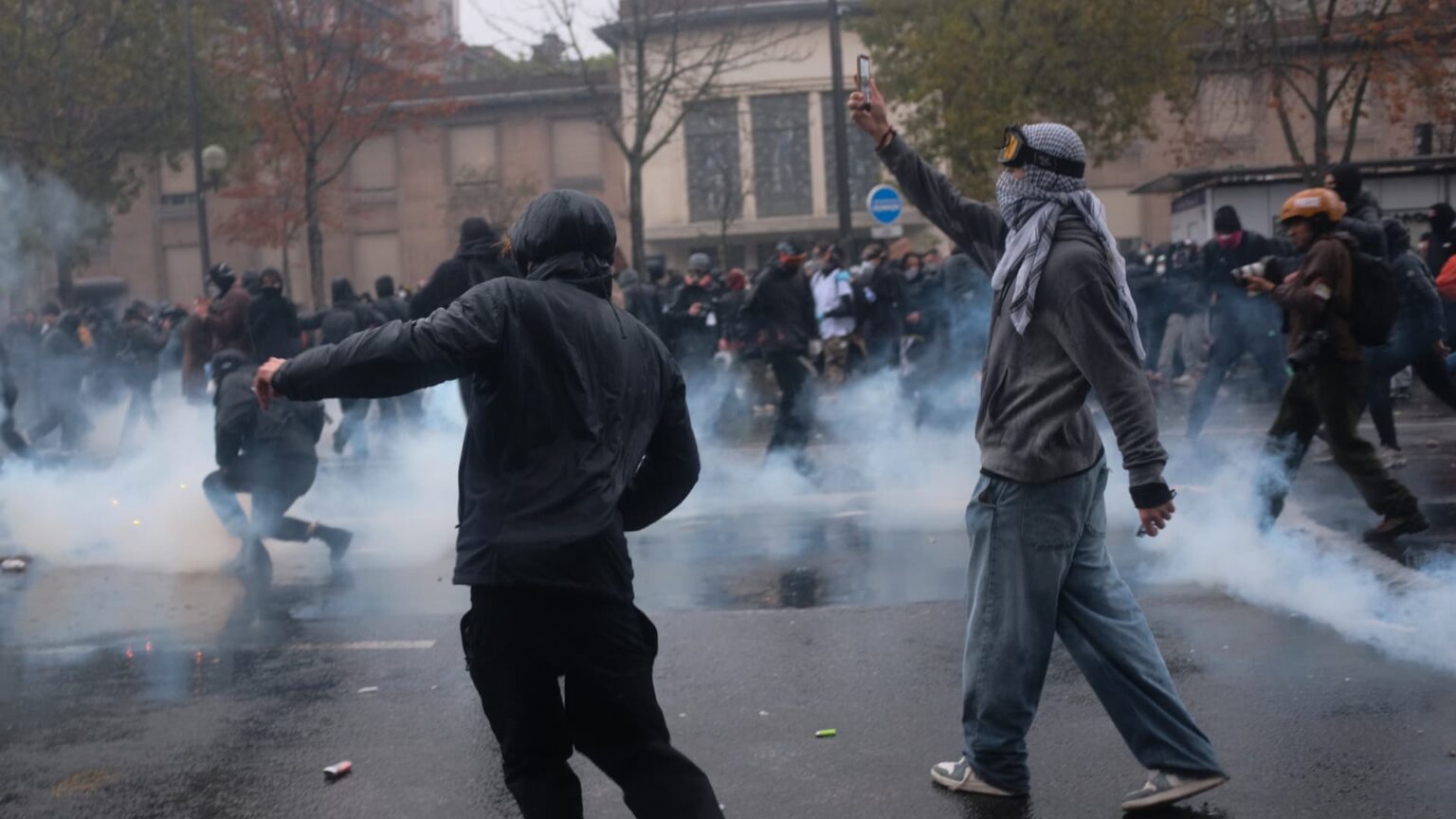 Violent Protests Erupt in France Over Inequality and Rising Living Costs Violent Protests Erupt in France Over Inequality and Rising Living Costs