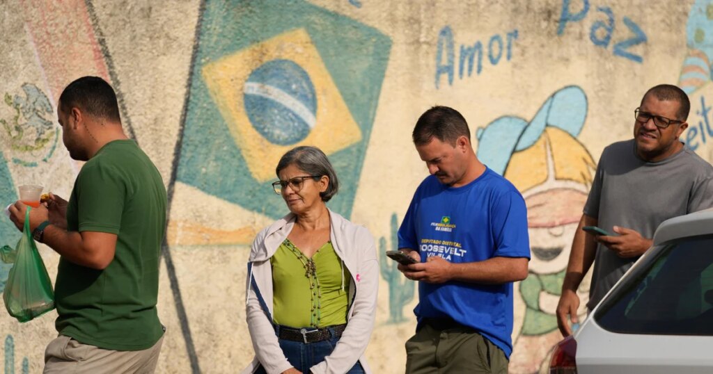 Brazil Presidential Election Set for Runoff as Candidates Fail to Secure Majority