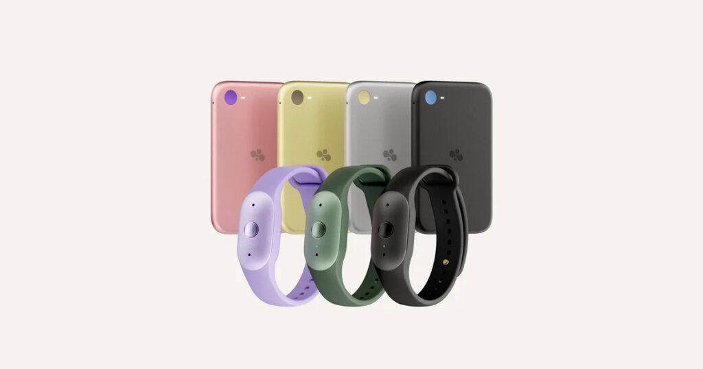 Amazon Introduces New Personal AI Devices for Note-Taking and Listening