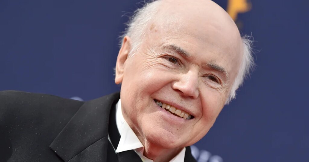 Walter Koenig, Chekov from Original “Star Trek,” Passes Away at 90 Walter Koenig, Chekov from Original "Star Trek," Passes Away at 90