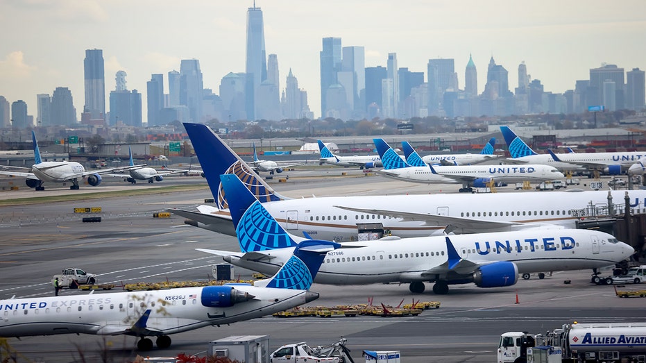 New Jersey Man Charged After Alleged Hijacking Threat on United Flight New Jersey Man Charged After Alleged Hijacking Threat on United Flight
