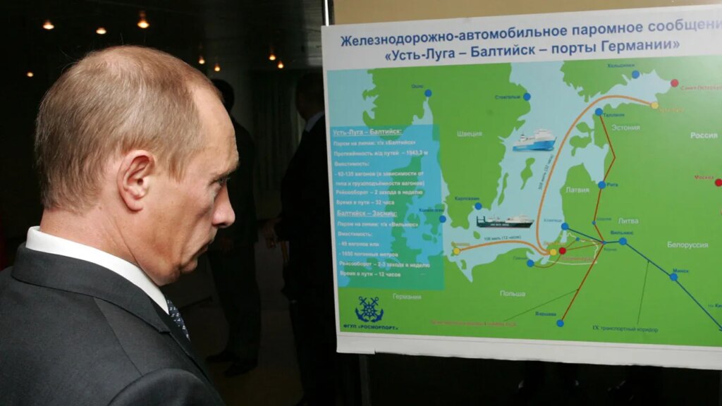 Russia Threatens Nuclear Action Amid NATO Tensions over Kaliningrad Russia Threatens Nuclear Action Amid NATO Tensions over Kaliningrad