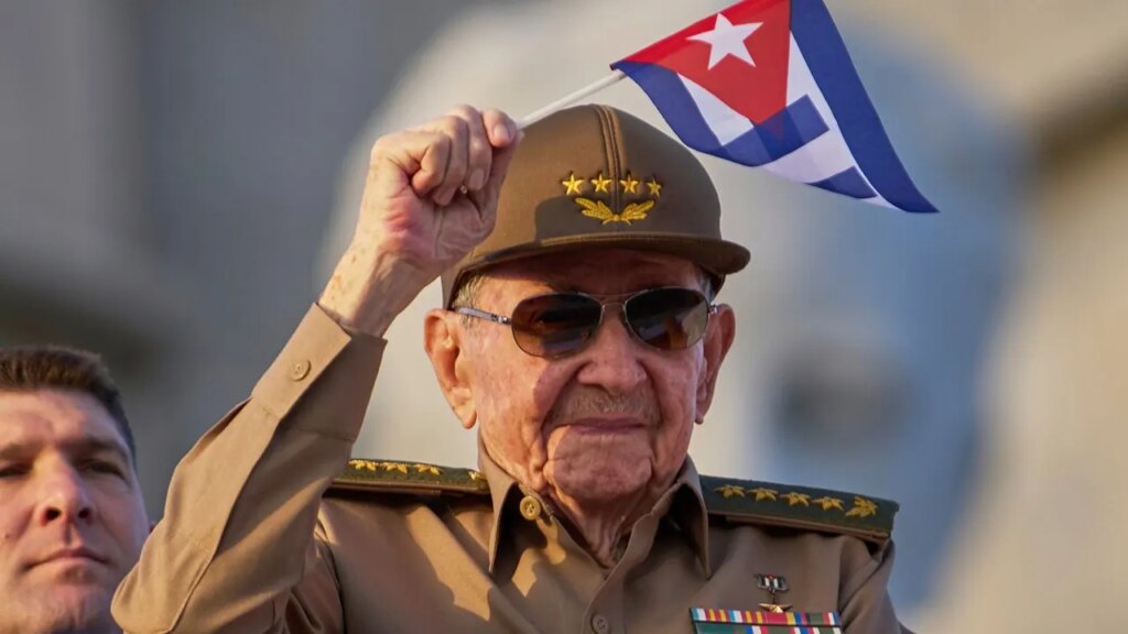 Florida Issues No-Bond Arrest Warrant for Raúl Castro After Shootdown Incident Florida Issues No-Bond Arrest Warrant for Raúl Castro After Shootdown Incident