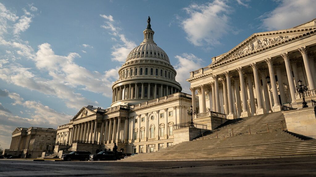 Congress Averts Shutdown, Prepares for Post-Midterm Spending Battle