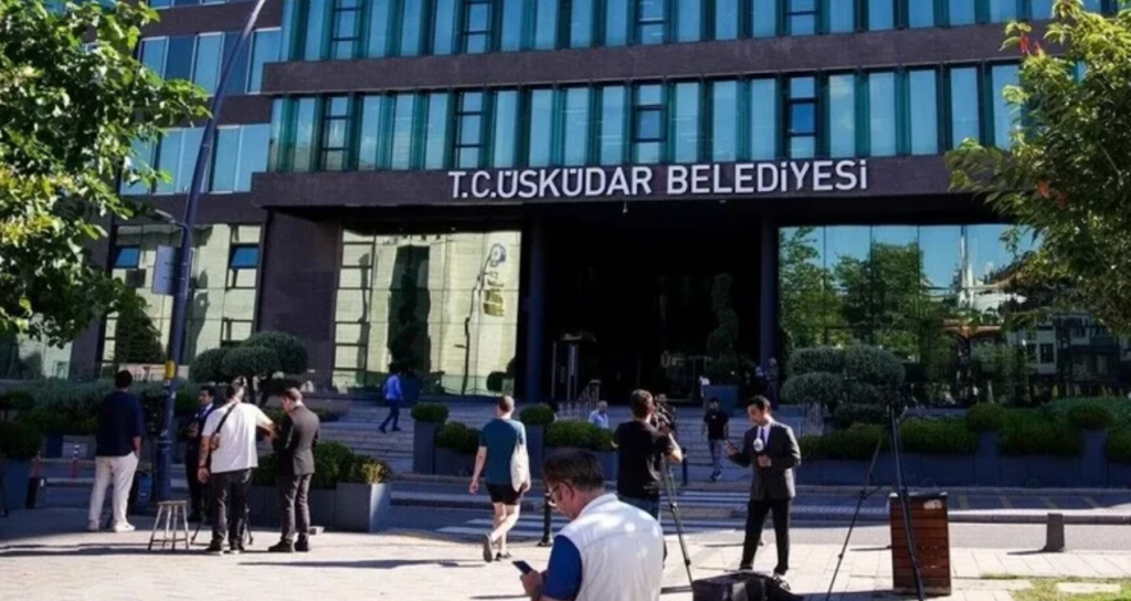 Ballot Box Reopened in Üsküdar as NEW Party and CHP Announce Decision Ballot Box Reopened in Üsküdar as NEW Party and CHP Announce Decision